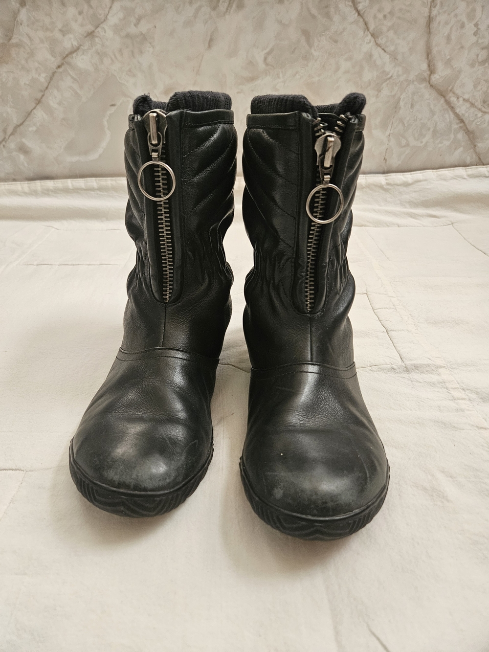 Sorel Black Leather Zip-Front Ankle Booties